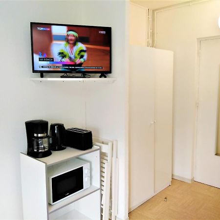 Le Petit Aurouze Apartment เลอเดโวลุย ภายนอก รูปภาพ